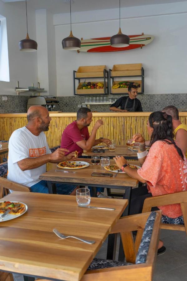 Dar Makai Surf Hotel Tamraght Екстериор снимка